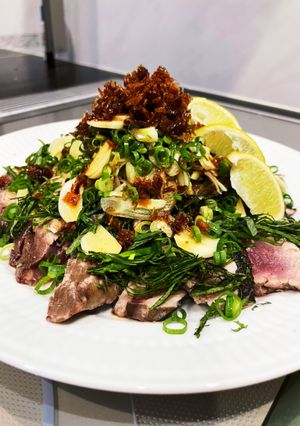 キャンプ飯　藁焼きカツオのたたき-レシピのメイン写真