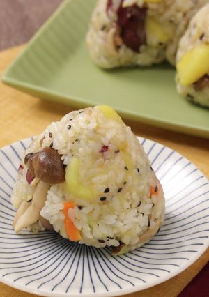 さつまいもの塩バターおにぎり-レシピのメイン写真