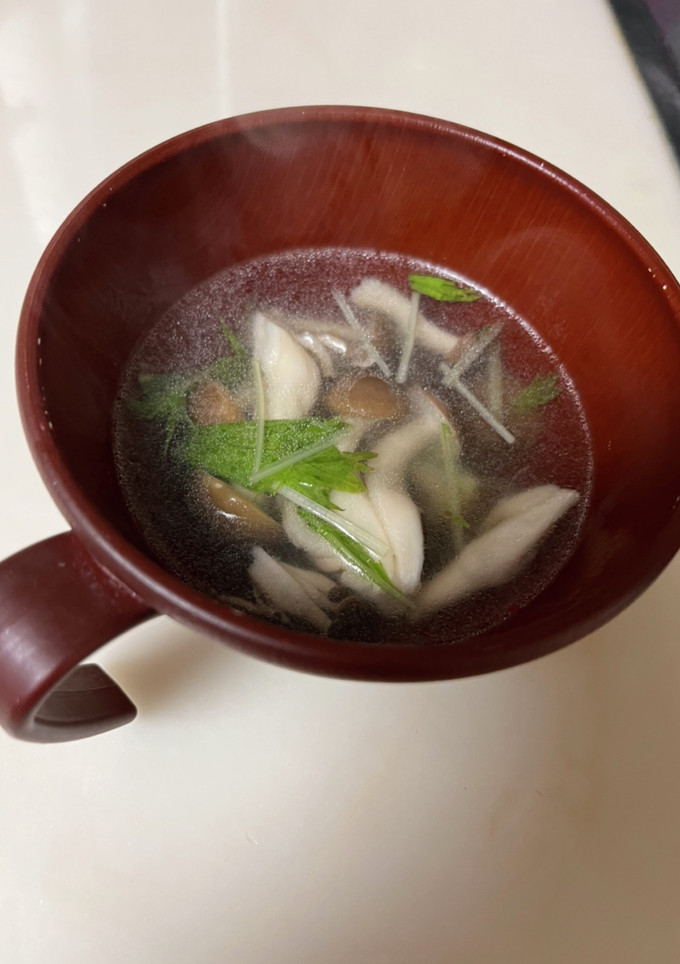 しめじと水菜の中華風スープ-レシピのメイン写真