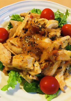 トマト缶活用●鶏むね肉のトマトバジル炒め-レシピのメイン写真