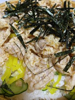 肉乗せちらし寿司-レシピのメイン写真