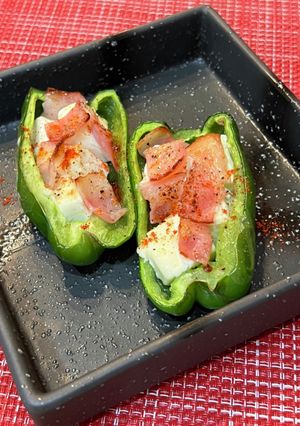 クリチとベーコンでピーマンのオーブン焼-レシピのメイン写真