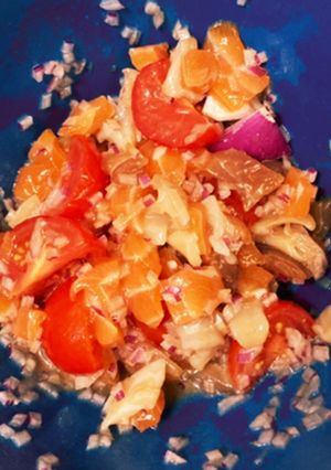 残った刺身やお寿司でポキっぽい物を作る-レシピのメイン写真