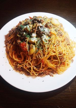 挽き肉とニンニクのトマトソースパスタ-レシピのメイン写真