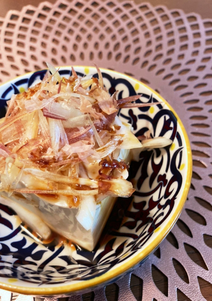 シロさんの玉ねぎとみょうがの冷やっこ-レシピのメイン写真