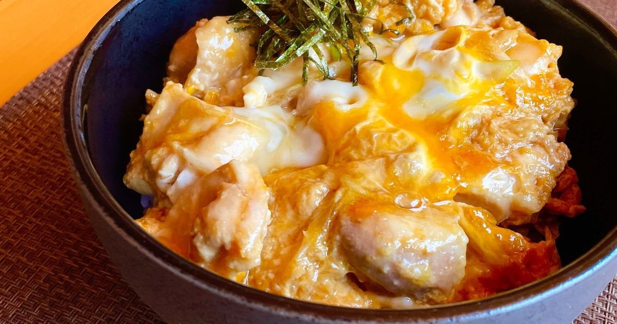 基本】フライパンで簡単♪親子丼の黄金比 by 白いエプロンのクマ