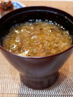 熱中症予防に!梅干とあおさの味噌汁-レシピのメイン写真