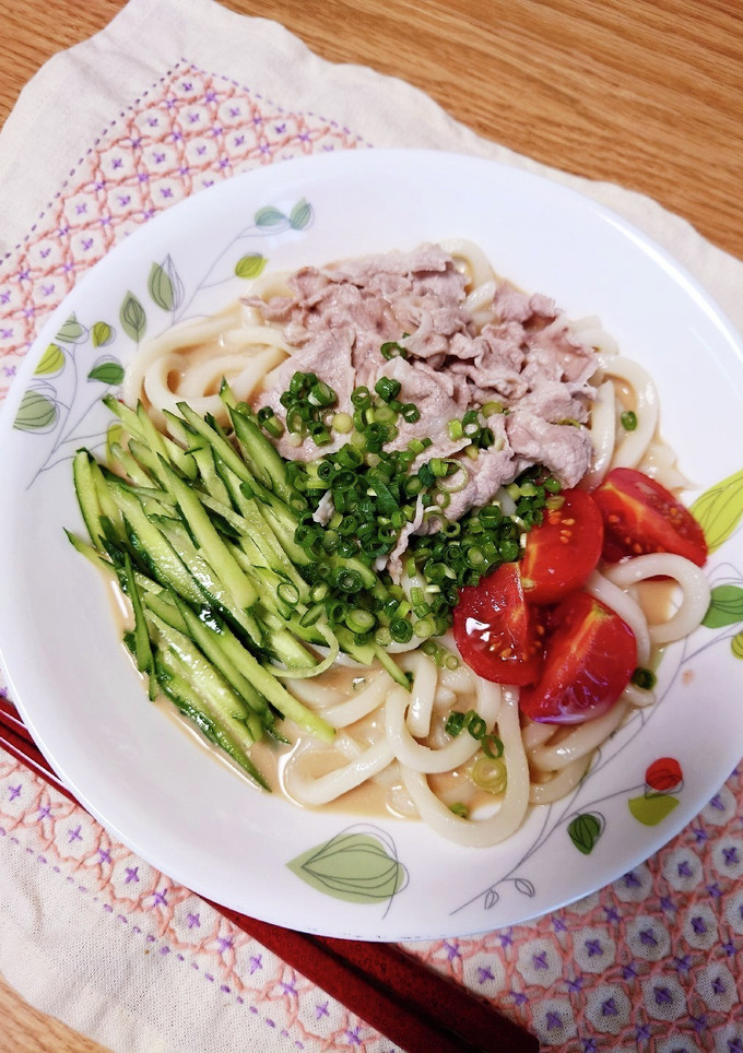からしマヨつゆで冷やし豚しゃぶうどん-レシピのメイン写真