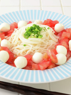 ひとくちモッツァレラとトマトのそうめん-レシピのメイン写真