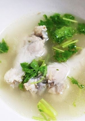超簡単！手羽元とパクチーのレモンスープ♪-レシピのメイン写真