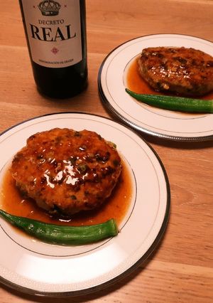 夏に♪オクラと大葉の和風ハンバーグ-レシピのメイン写真