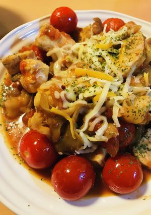 トマト缶活用●鶏肉＆キノコのチーズ炒め煮-レシピのメイン写真