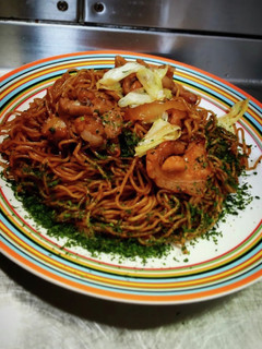 ホルモン焼きそば!❨(@≧↺≦@)❩wノ-レシピのメイン写真