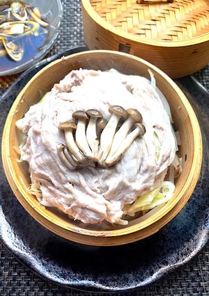 豚ロース重ね蒸し たっぷりもやしと葱-レシピのメイン写真