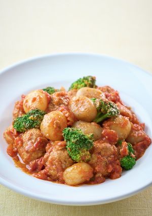 こんにゃくとミートボールのトマト煮-レシピのメイン写真