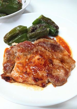 ご飯が進む!カリカリ豚と丸ごとピーマン -レシピのメイン写真