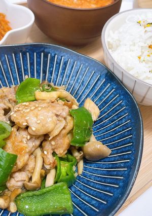 豚こまとピーマンのオイスターにんにく炒め-レシピのメイン写真
