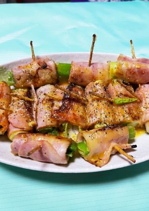 長ネギのベーコン巻き♪味噌たまごソース♪-レシピのメイン写真