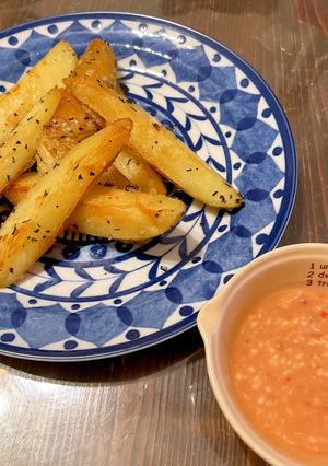 感激の美味しさ！ポテトフライとディップ-レシピのメイン写真