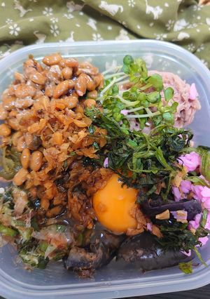 冷凍揚げナス入りスタミナぶっかけ饂飩-レシピのメイン写真