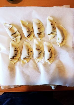 ジュワ－っとスープ溢れる☆ジューシー餃子-レシピのメイン写真
