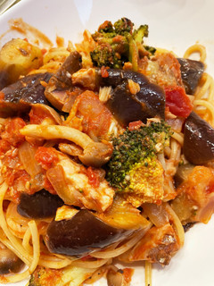 ナスと鯖缶のトマトパスタ-レシピのメイン写真
