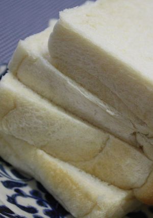 ほんのり甘い♪豆乳食パン-レシピのメイン写真