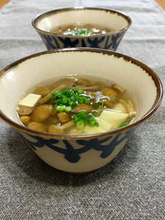 なめこと豆腐のすまし汁-レシピのメイン写真