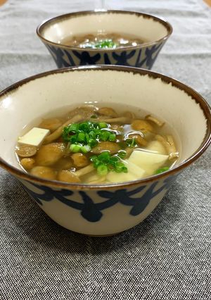 なめこと豆腐のすまし汁-レシピのメイン写真