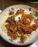 絶望のパスタ(鰯ミンチのトマトソース)