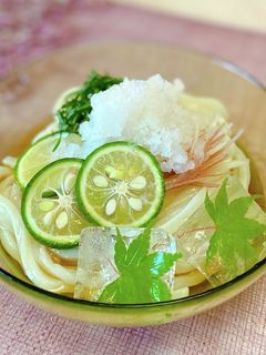 冷たい麺!すだちうどんおろしかき氷添え-レシピのメイン写真