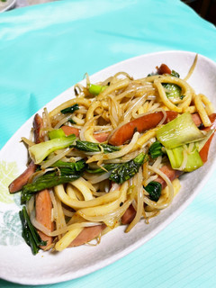 チンゲン菜のオイスター醤油焼きうどん♪-レシピのメイン写真