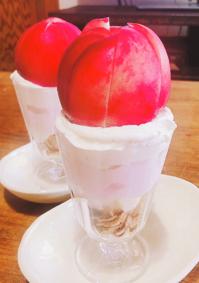うちカフェ　桃パフェ-レシピのメイン写真