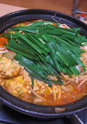 絶品肉団子入り！かんたんキムチ鍋-レシピのメイン写真