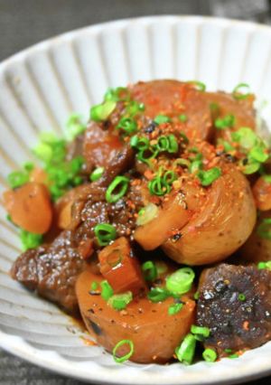 カレー用牛肉でゴロゴロ肉じゃが-レシピのメイン写真