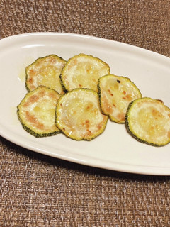 ズッキーニのオリーブオイル焼き-レシピのメイン写真