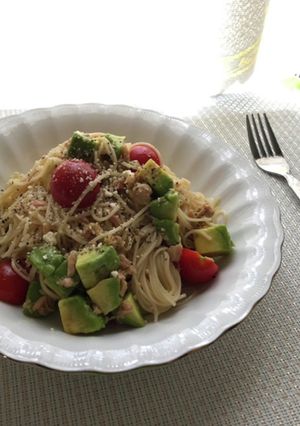 アボカドとトマトの冷製そうめん-レシピのメイン写真