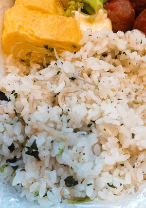 混ぜ込みご飯にひと手間♪-レシピのメイン写真