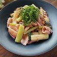 夏にぴったり!イカとセロリの梅マヨ炒め