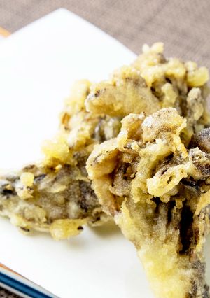 サクッと仕上がる♪月山舞茸の天ぷら-レシピのメイン写真