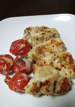 鶏むねとミニトマトのチーズ焼き-レシピのメイン写真