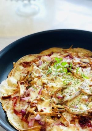 餃子の皮でパリパリ照り焼きチキンピザ-レシピのメイン写真