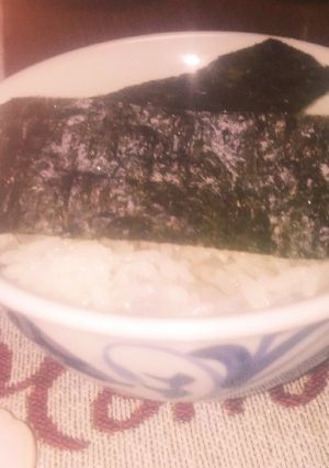 朝食にも！白ご飯に味付海苔をのっけて！-レシピのメイン写真