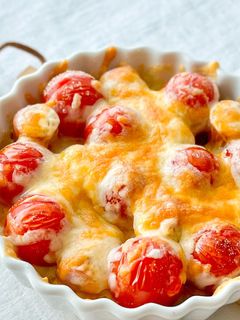 【楽めし】ミニトマトのチーズ焼き-レシピのメイン写真