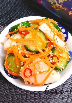 ピリ辛が最高♪三色野菜のほんだし浅漬け-レシピのメイン写真