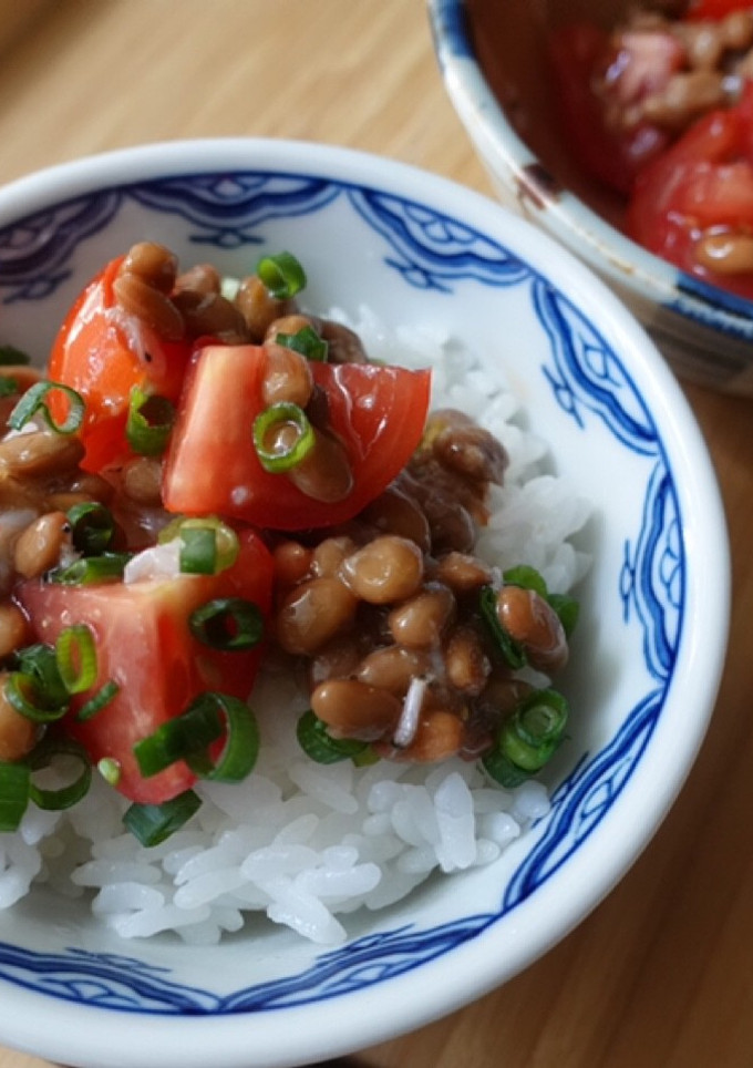アミエビの塩辛とトマトの納豆和え-レシピのメイン写真