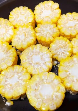 フライパンで簡単☆塩味トウモロコシ-レシピのメイン写真
