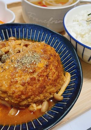 しめじの煮込みハンバーグ-レシピのメイン写真