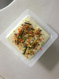 豆腐にふりかけかけてみた!-レシピのメイン写真