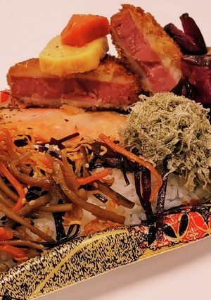サケ弁当 おかずの部 ハムカツのっけ盛り-レシピのメイン写真